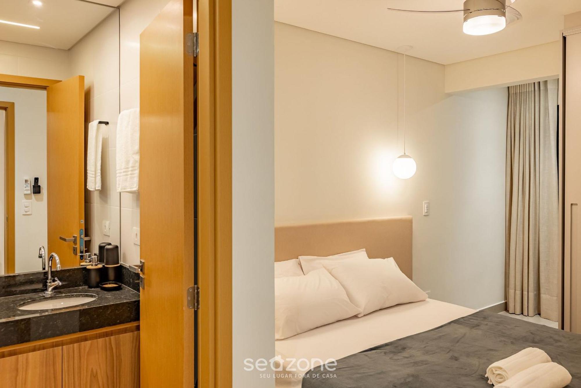 Apto C/ Churrasqueira A 290m Da Hre0035 Apartamento *